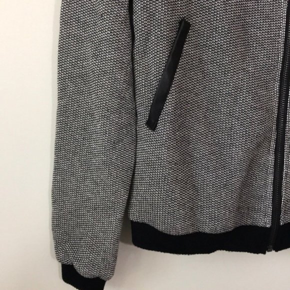 41 Hawthorn | mixed media sweater - Picture 3 of 5